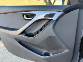 2015 HYUNDAI ELANTRA SEDAN 4-CYL, 1.8 LITER SE SEDAN 4D