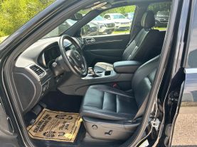 2020 JEEP GRAND CHEROKEE SUV V6, VVT, 3.6 LITER LIMITED SPORT UTILITY 4D at T&T Repairables - used car dealership in Spencer, Indiana.