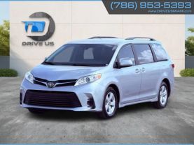 2019 TOYOTA SIENNA