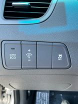 2016 HYUNDAI ELANTRA SEDAN 4-CYL, 1.8 LITER SE SEDAN 4D