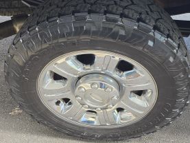 2013 Ford F350 Super Duty Crew Cablariat Pickup 4d 8 Ft - Image 35