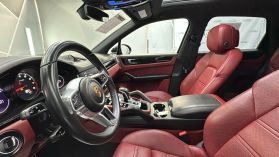 2022 PORSCHE CAYENNE