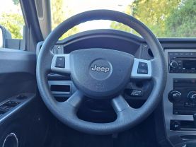 2009 JEEP COMMANDER SPORT UTILITY 4D
