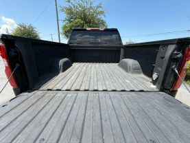 2020 Chevrolet Silverado 1500 Crew Cab Rst Pickup 4d 5 3/4 Ft - Image 14
