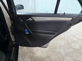 2006 MERCEDES-BENZ C-CLASS
