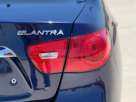 2010 HYUNDAI ELANTRA SEDAN 4-CYL, 2.0 LITER GLS SEDAN 4D