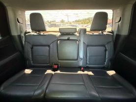 2021 Chevrolet Silverado 1500 Crew Cab Lt Trail Boss Pickup 4d 5 3/4 Ft - Image 19
