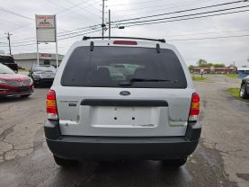 2003 FORD ESCAPE