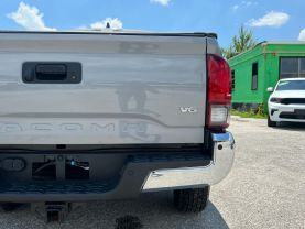 2021 TOYOTA TACOMA DOUBLE CAB PICKUP V6, 3.5 LITER SR5 PICKUP 4D 5 FT
