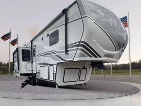 2022 KEYSTONE RV MONTANA FIFTH WHEEL -