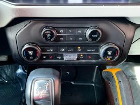 2021 Ford Bronco - Image 34