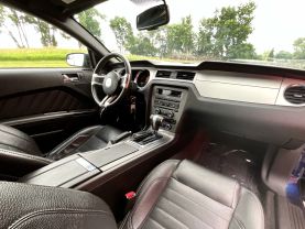 2011 Ford Mustang - Image 13