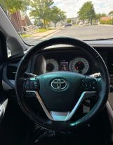 2015 TOYOTA SIENNA VAN V6, 3.5 LITER SE MINIVAN 4D