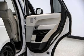 2015 Land Rover Range Rover - Image 40