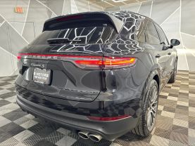 2022 PORSCHE CAYENNE