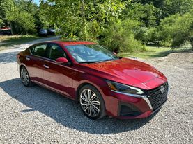 2024 NISSAN ALTIMA SEDAN 4-CYL, 2.5 LITER 2.5 SL SEDAN 4D at T&T Repairables - used car dealership in Spencer, Indiana.