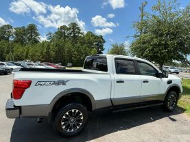2018 Nissan Titan Xd Crew Cab Pro-4x Pickup 4d 6 1/2 Ft - Image 8