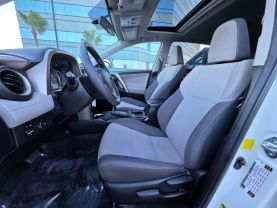 2015 Toyota Rav4 - Image 16