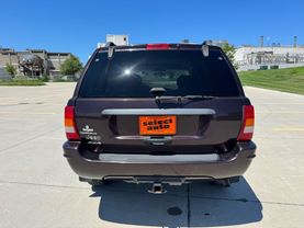 2004 JEEP GRAND CHEROKEE SUV 6-CYL, 4.0 LITER LAREDO SPORT UTILITY 4D