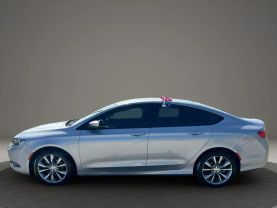 2016 CHRYSLER 200 SEDAN 4-CYL, MULTIAIR, FF, 2.4L 200S SEDAN 4D