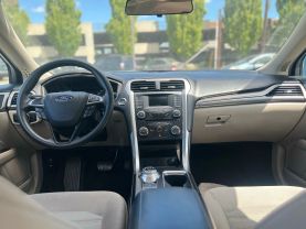 2017 FORD FUSION SEDAN 4-CYL, 2.5 LITER SE SEDAN 4D