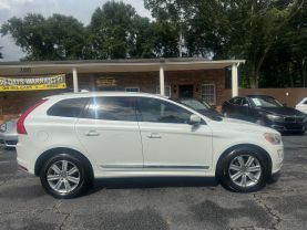 2017 VOLVO XC60