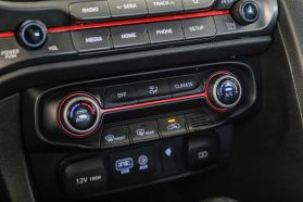 2019 HYUNDAI VELOSTER COUPE 4-CYL, 2.0 LITER 2.0 PREMIUM COUPE 3D