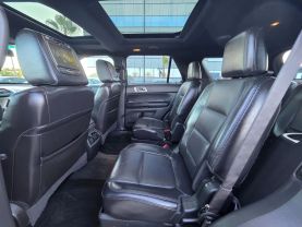 2014 Ford Explorer - Image 12