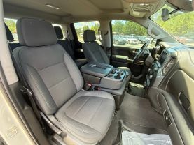2020 Chevrolet Silverado 1500 Crew Cab Lt Trail Boss Pickup 4d 5 3/4 Ft - Image 25