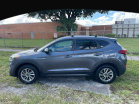 2016 HYUNDAI TUCSON