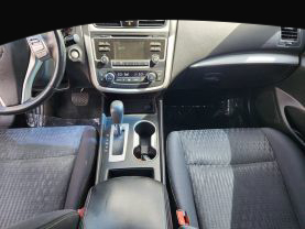 2017 NISSAN ALTIMA