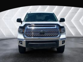 2018 TOYOTA TUNDRA CREWMAX