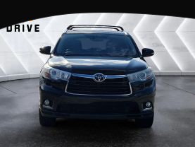 2015 TOYOTA HIGHLANDER