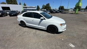 2011 VOLKSWAGEN JETTA