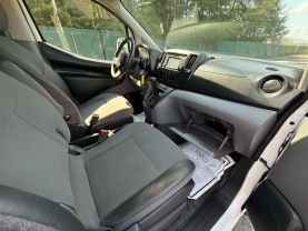2017 NISSAN NV200