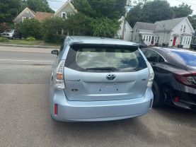 2013 Toyota Prius V - Image 7