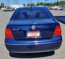 2004 VOLKSWAGEN JETTA SEDAN 4-CYL, 2.0 LITER GLS SEDAN 4D