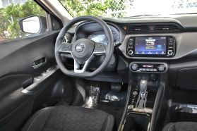 2021 NISSAN KICKS