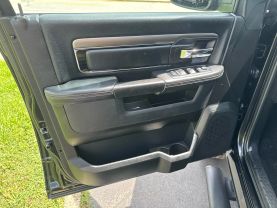 2017 RAM 1500 CREW CAB PICKUP V8, HEMI, 5.7 LITER SPORT PICKUP 4D 5 1/2 FT