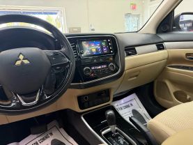 2017 MITSUBISHI OUTLANDER