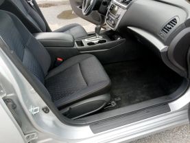 2017 NISSAN ALTIMA SEDAN 4-CYL, 2.5 LITER 2.5 SV SEDAN 4D
