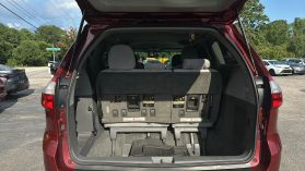 2017 Toyota Sienna - Image 45