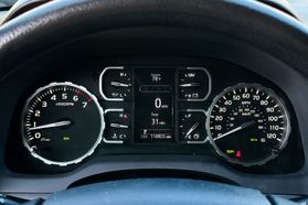 2019 TOYOTA TUNDRA CREWMAX PICKUP - AUTOMATIC - Gentle Carmen Auto