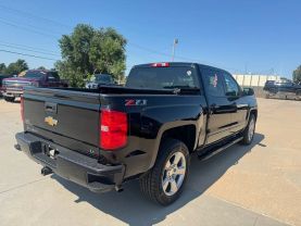 2018 CHEVROLET SILVERADO 1500 CREW CAB PICKUP V8, ECOTEC3, 5.3 LITER Z71 LT PICKUP 4D 5 3/4 FT