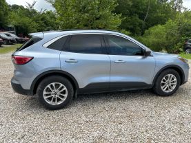 2022 FORD ESCAPE SUV 3-CYL, ECOBOOST, TURBO, 1.5 LITER SE SPORT UTILITY 4D at T&T Repairables - used car dealership in Spencer, Indiana.
