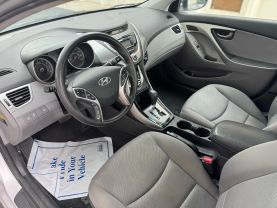 2013 HYUNDAI ELANTRA