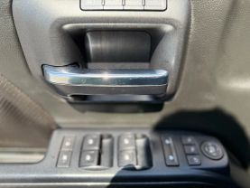 2017 Gmc Sierra 1500 Crew Cab Slt Pickup 4d 5 3/4 Ft - Image 16