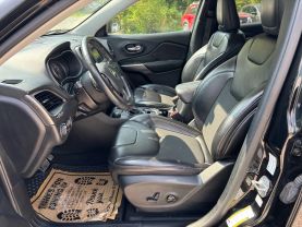 2020 JEEP CHEROKEE SUV 4-CYL, ZERO EVAP, 2.4 LITER LATITUDE PLUS SPORT UTILITY 4D at T&T Repairables - used car dealership in Spencer, Indiana.