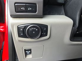2018 FORD F150 SUPERCREW CAB PICKUP V8, FLEX FUEL, 5.0 LITER XL PICKUP 4D 5 1/2 FT