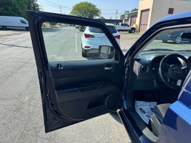 2017 JEEP PATRIOT SUV 4-CYL, 2.4 LITER LATITUDE SPORT UTILITY 4D